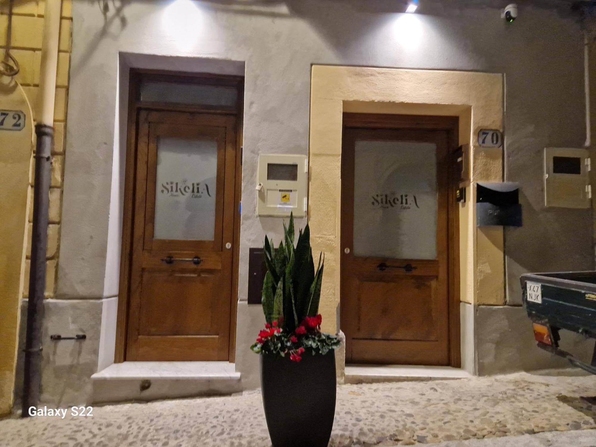 Sikelia House Cefalu Exterior photo